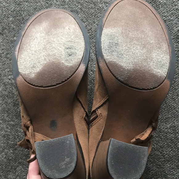 Tan rampage booties with fringe. Worn a few times. Very comfy and cute! - Picture 3 of 3